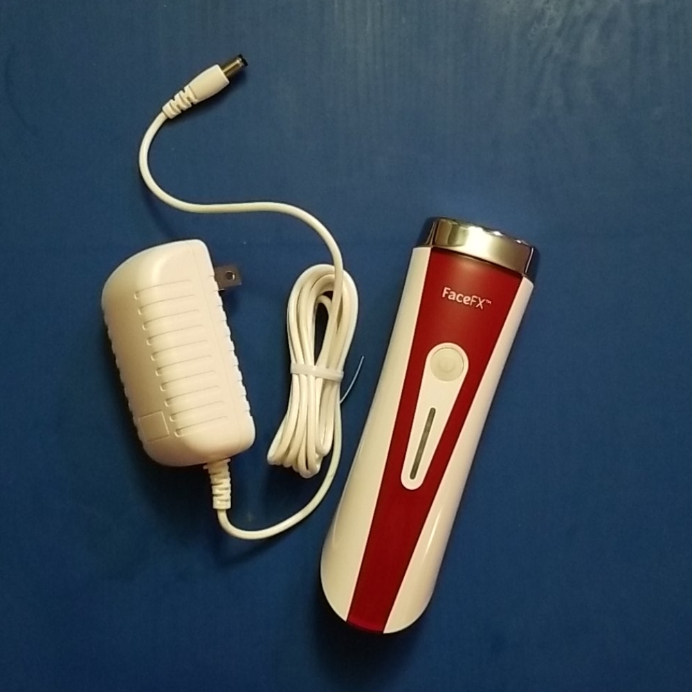 Silk'n FaceFX Anti-Aging Device